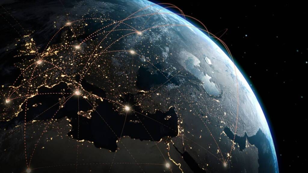 Multilingual S/4HANA training supports consistent user readiness across countries, languages, and business processes.