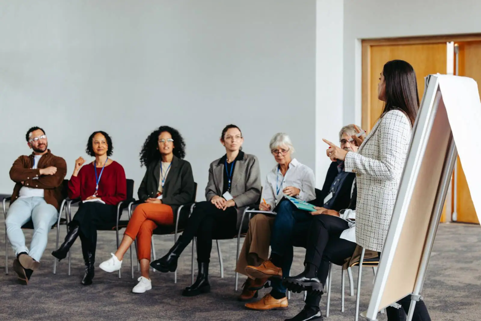 corporate trainer teaching employees